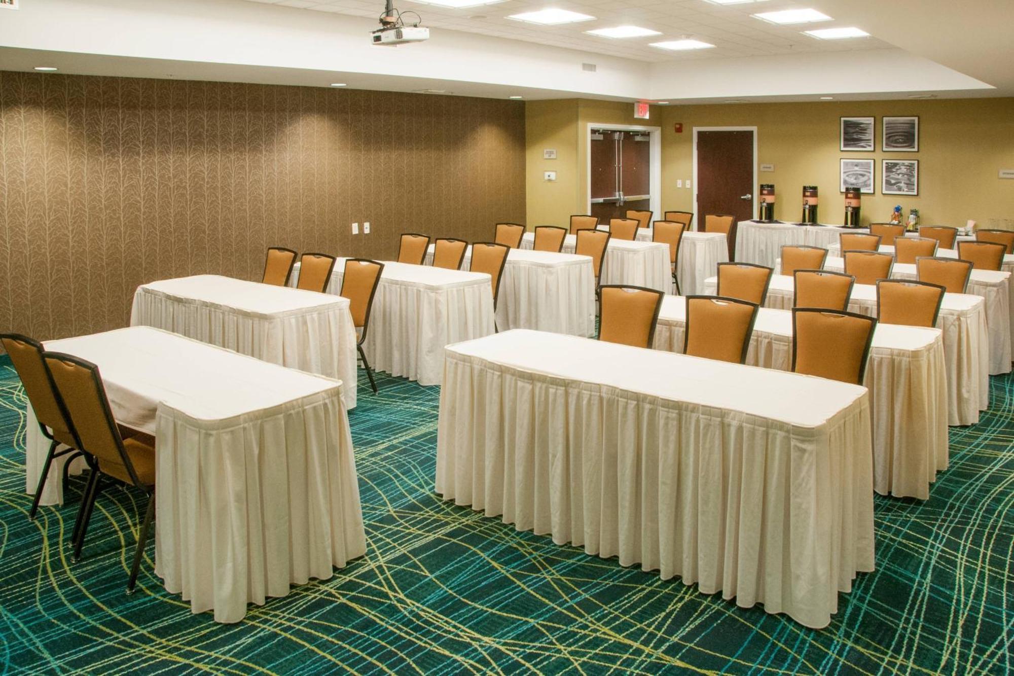 Hotel Springhill By Marriott South