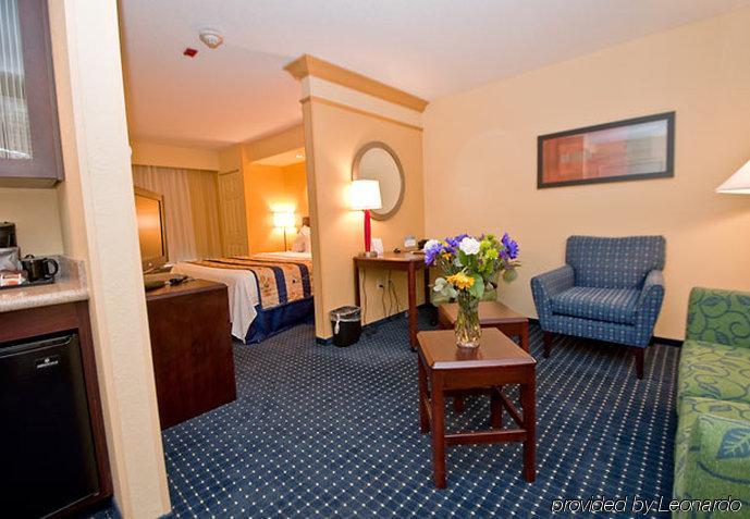 Springhill By Marriott South Hotel Colorado Springs