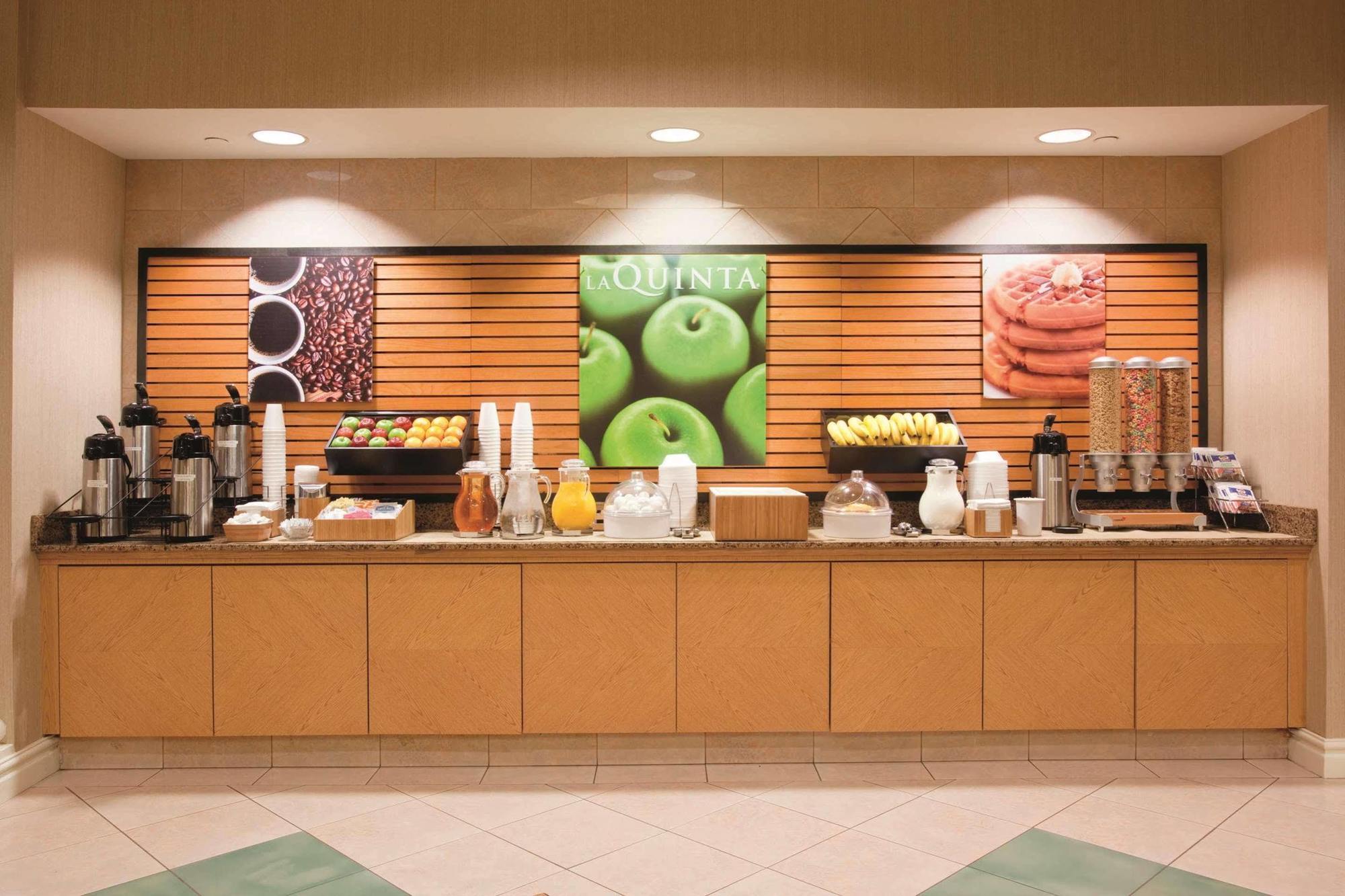 Hampton Colorado Springs-airport 3* Colorado Springs