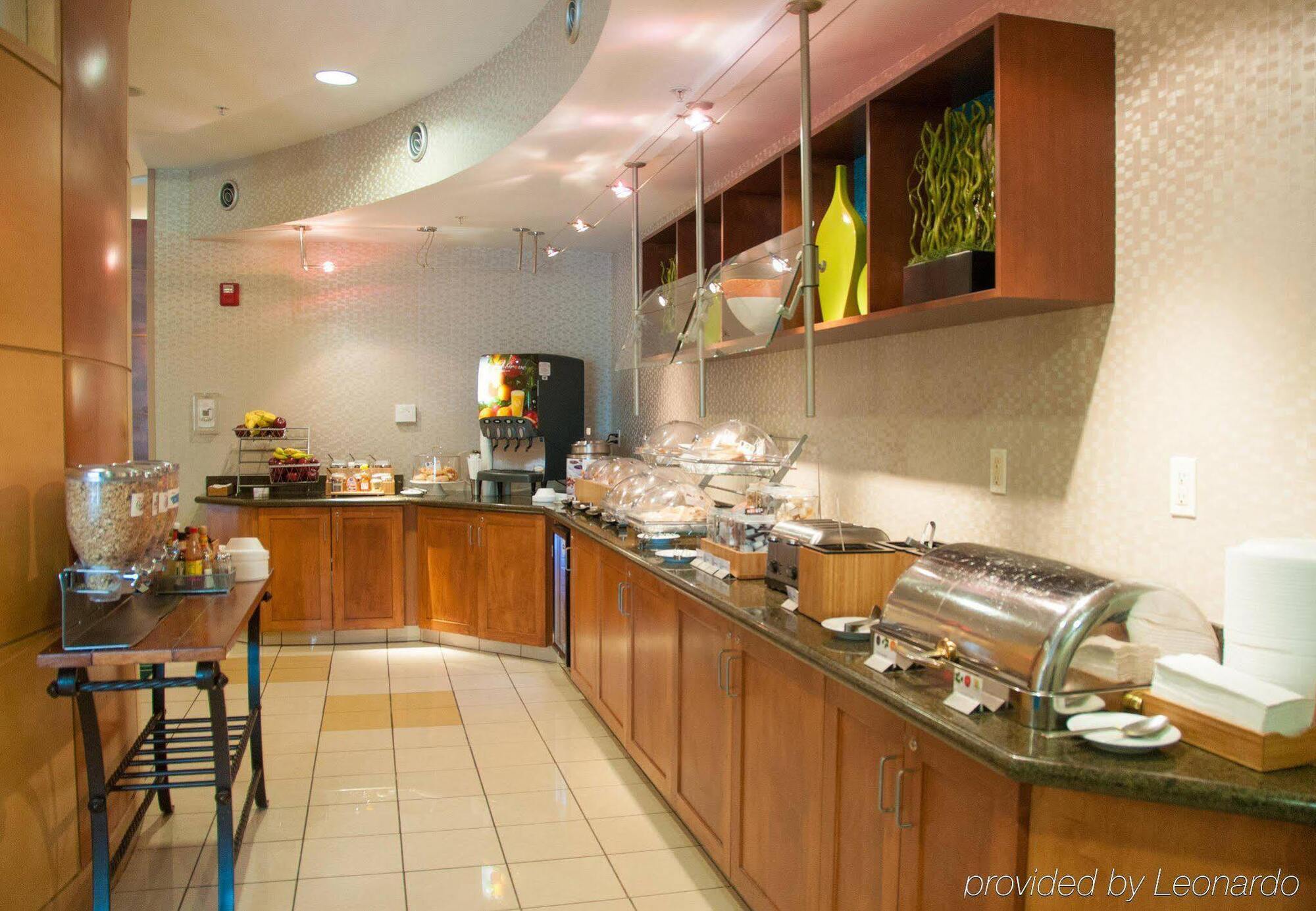 Springhill By Marriott South 3*