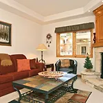 Riverbend Lodge