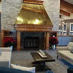 Lone Tree Golf Club And Hotel