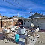 Pet-Friendly Denver Gem - Walkable Location