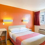 Motel 6- Denver, Co Downtown