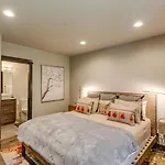 Walk To The Slopes! Completely Remodeled With 5-Star Finishes And Private Hot Tub!
