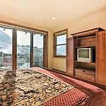 Crested Butte Townhome With Views - Steps To Lifts!