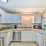 Pet-Friendly Home Near Downtown Buena Vista!