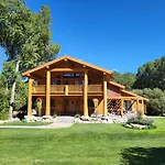 Buffalopeaks Lodge