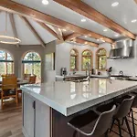 Scenic View Lodge By Great Western Lodging