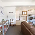 Stay At The Loose Moose Lodge 4 Near Rmnp