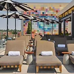 Halcyon - A Hotel In Cherry Creek