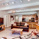 Sundowner Condominium By Ski Country Resorts