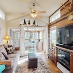 Cub Cottage