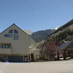 Cimarron Lodge