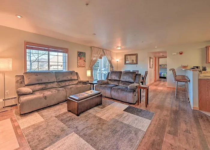 Steamboat Home With Garage, 1 Mi To Ski Resort