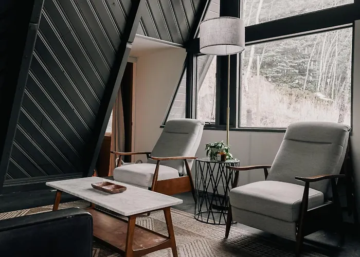 Modern A-Frame - Mountain Views - Evergreen