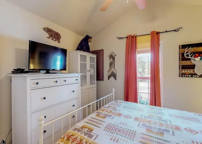 Cub Cottage