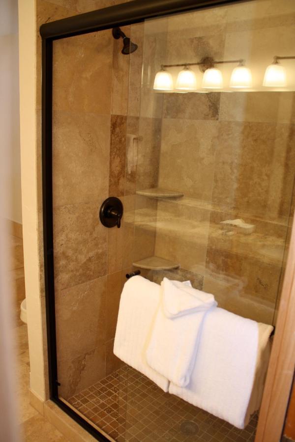 Holiday home Woods Manor #302-a - Close To Main Street - Access To Indoor Hot Tub And Shuttle
