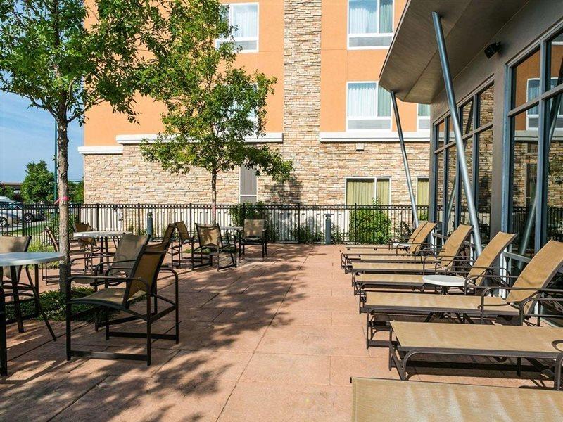Cambria Denver International Airport Hotel