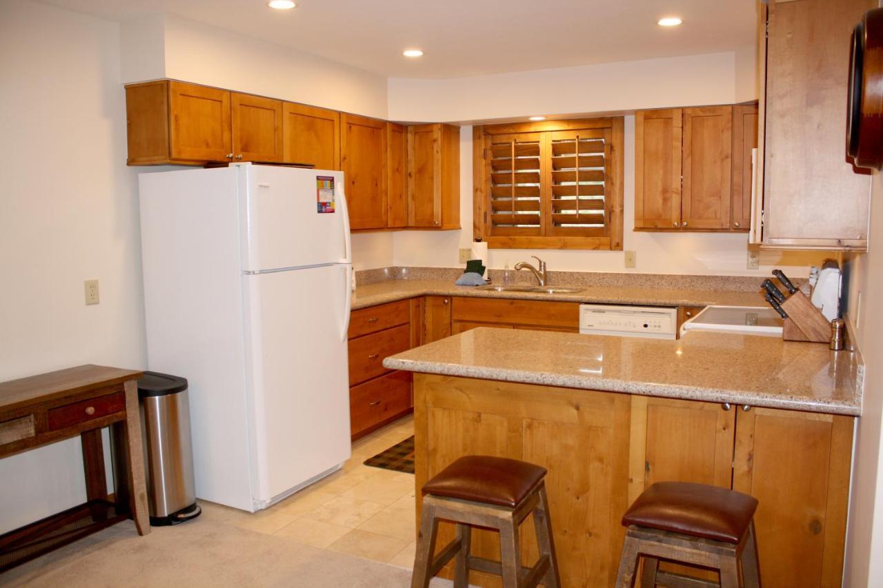 Woods Manor #302-a - Close To Main Street - Access To Indoor Hot Tub And Shuttle * Breckenridge