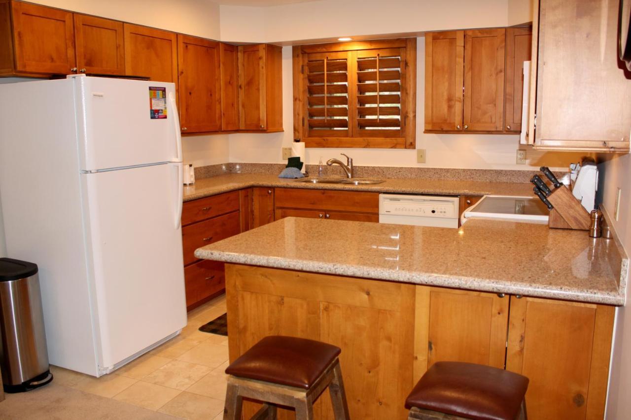Holiday home Woods Manor #302-a - Close To Main Street - Access To Indoor Hot Tub And Shuttle
