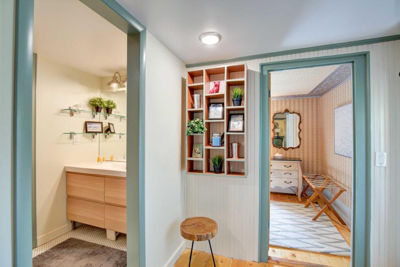 Casa de férias Historic Breck With Hot Tub Walk To Main St! Breckenridge