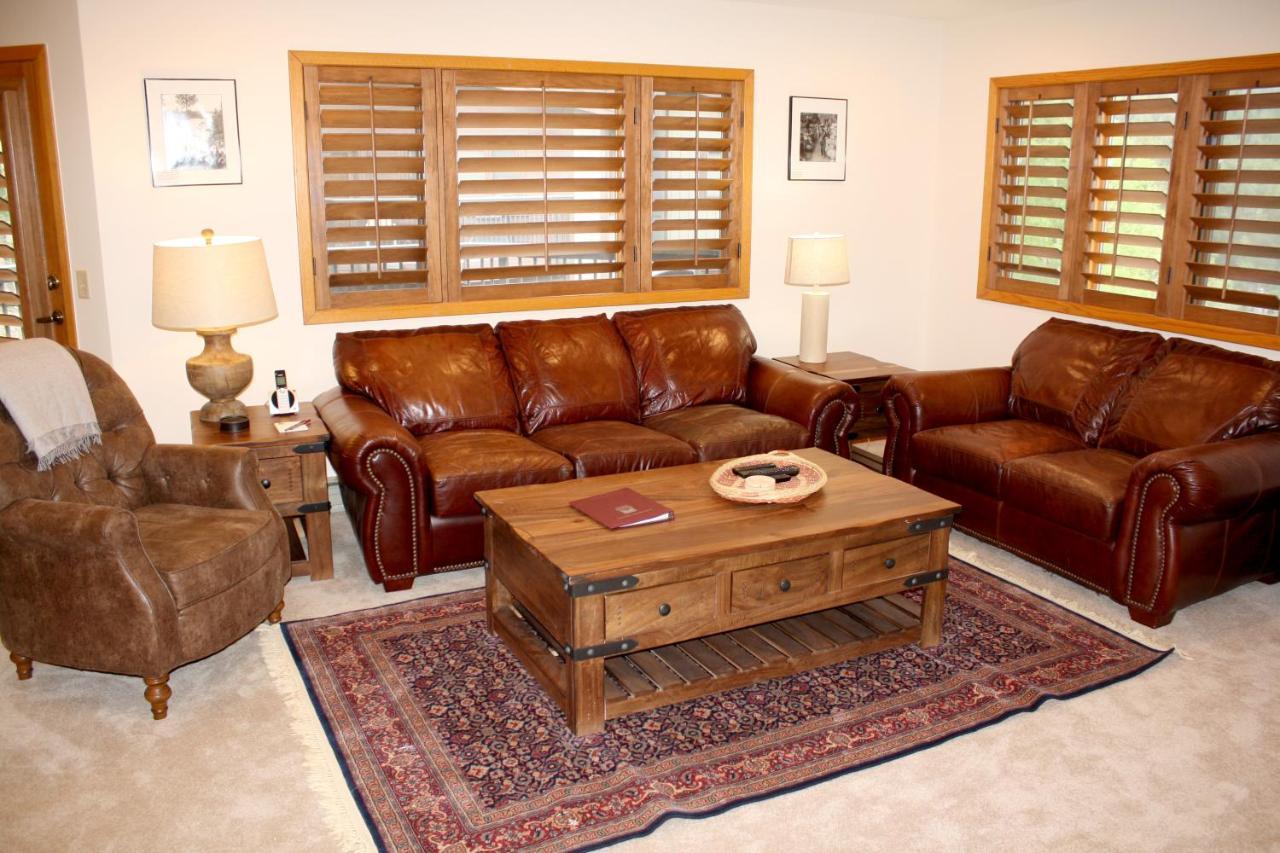 Woods Manor #302-a - Close To Main Street - Access To Indoor Hot Tub And Shuttle *
