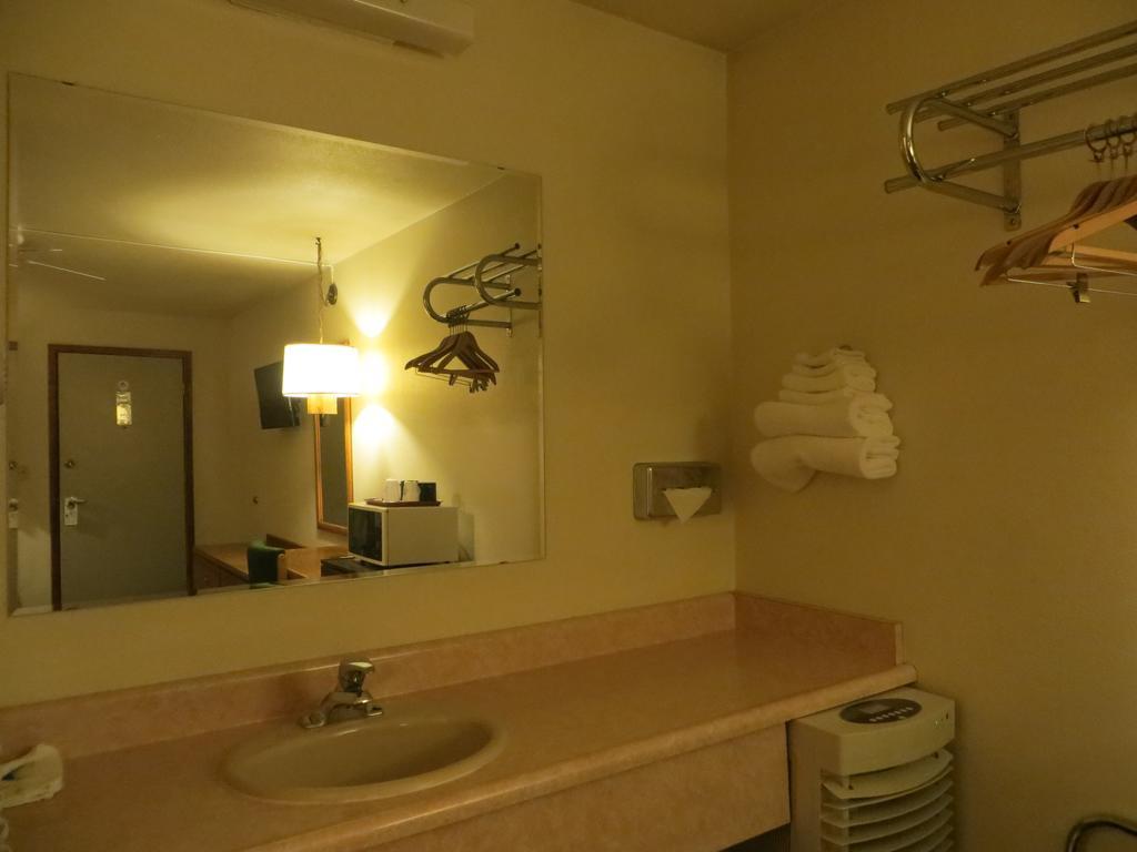 Motel Americas Best Value - Sundowner