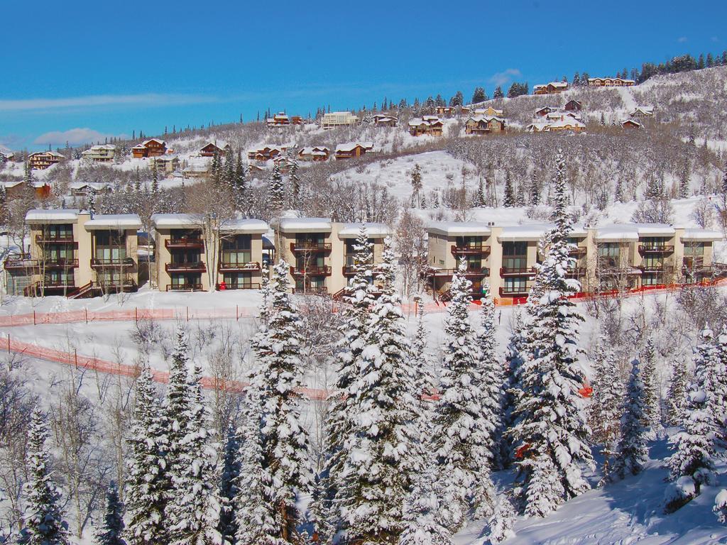 Storm Meadows Townhomes 3*