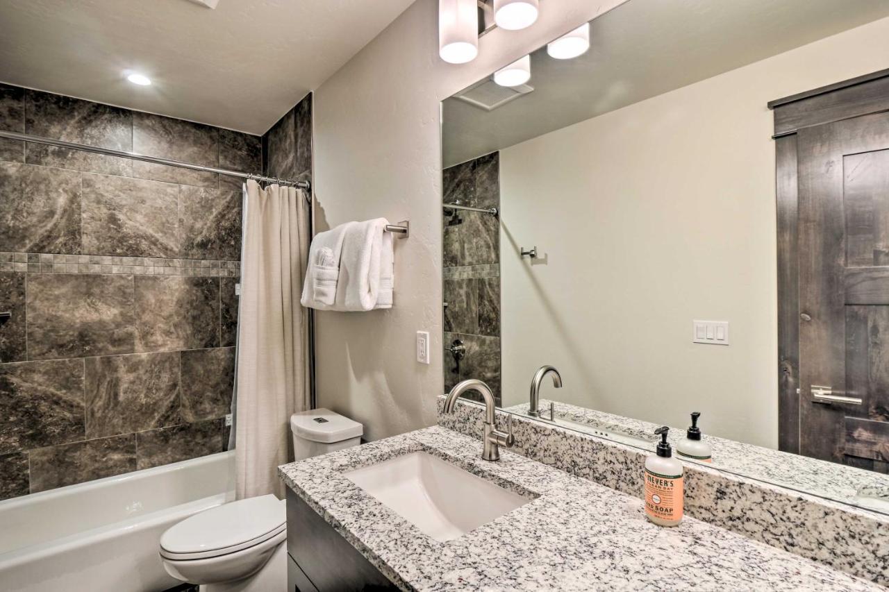 Holiday home Luxurious - Families Welcome! *