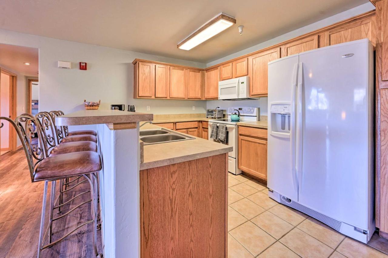 Apartment Steamboat With Garage, 1 Mi To