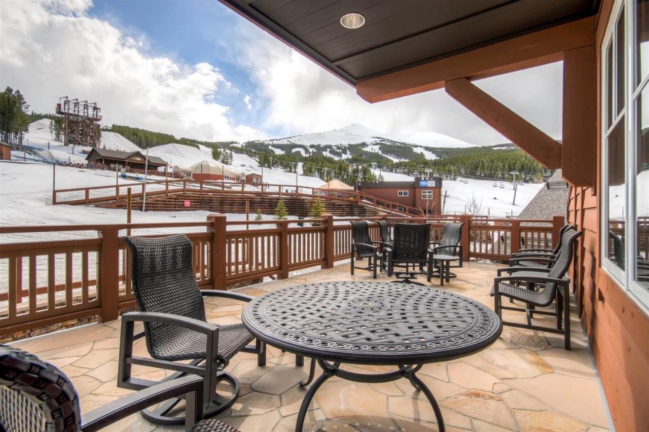 One Hill Luxury Residence: Ski-in/ski-out With On-site Bowling *