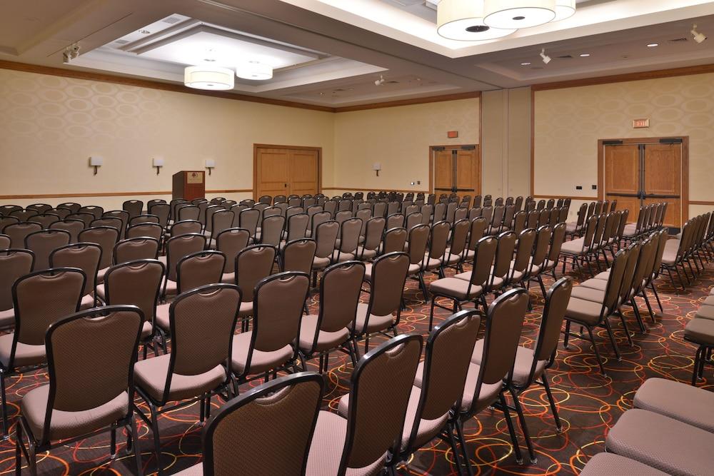 Doubletree By Hilton Grand Junction