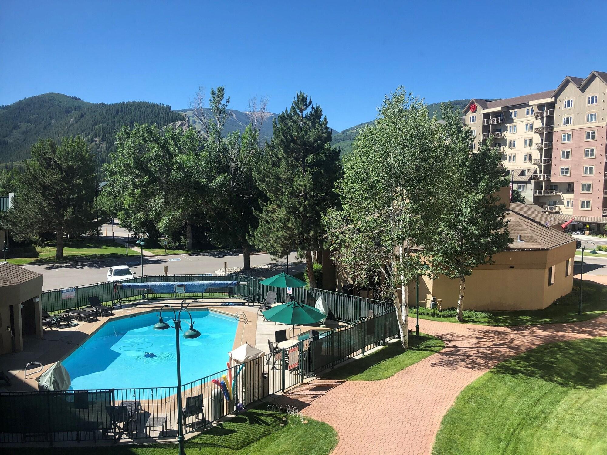 Inn Comfort Near Vail Beaver Creek