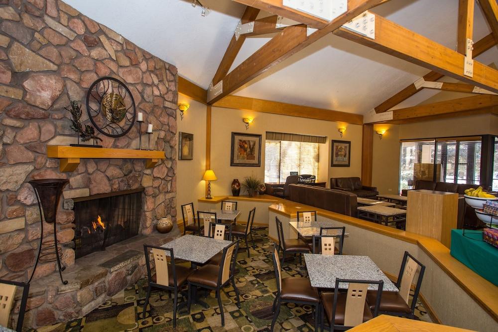 Inn Comfort Near Vail Beaver Creek 2*