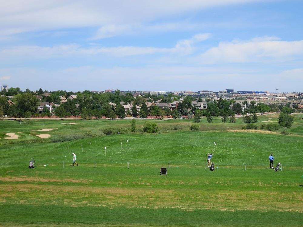 Golf Club And 3* Lone Tree