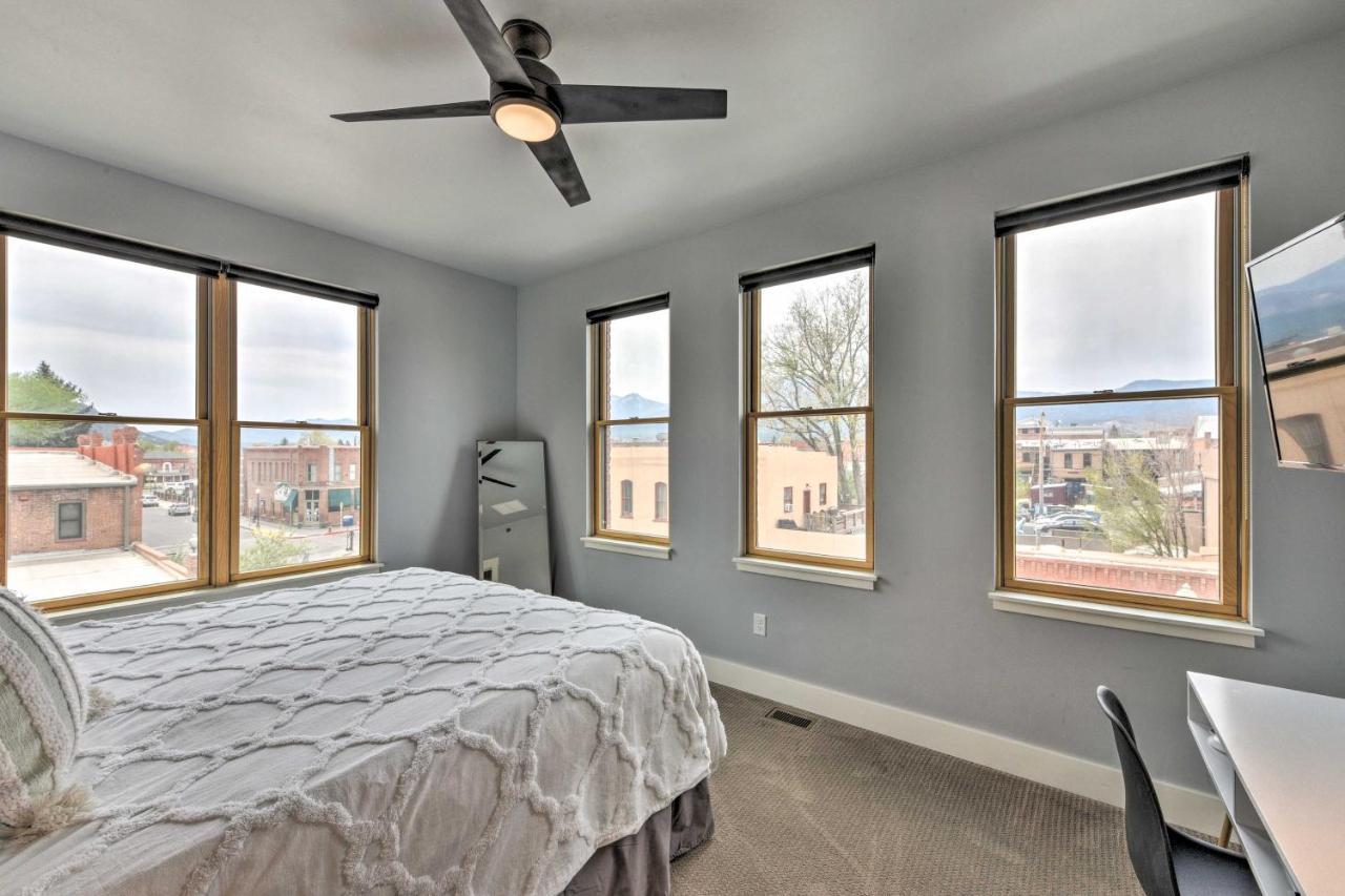 0660 Downtown With Balcony Apartment Salida
