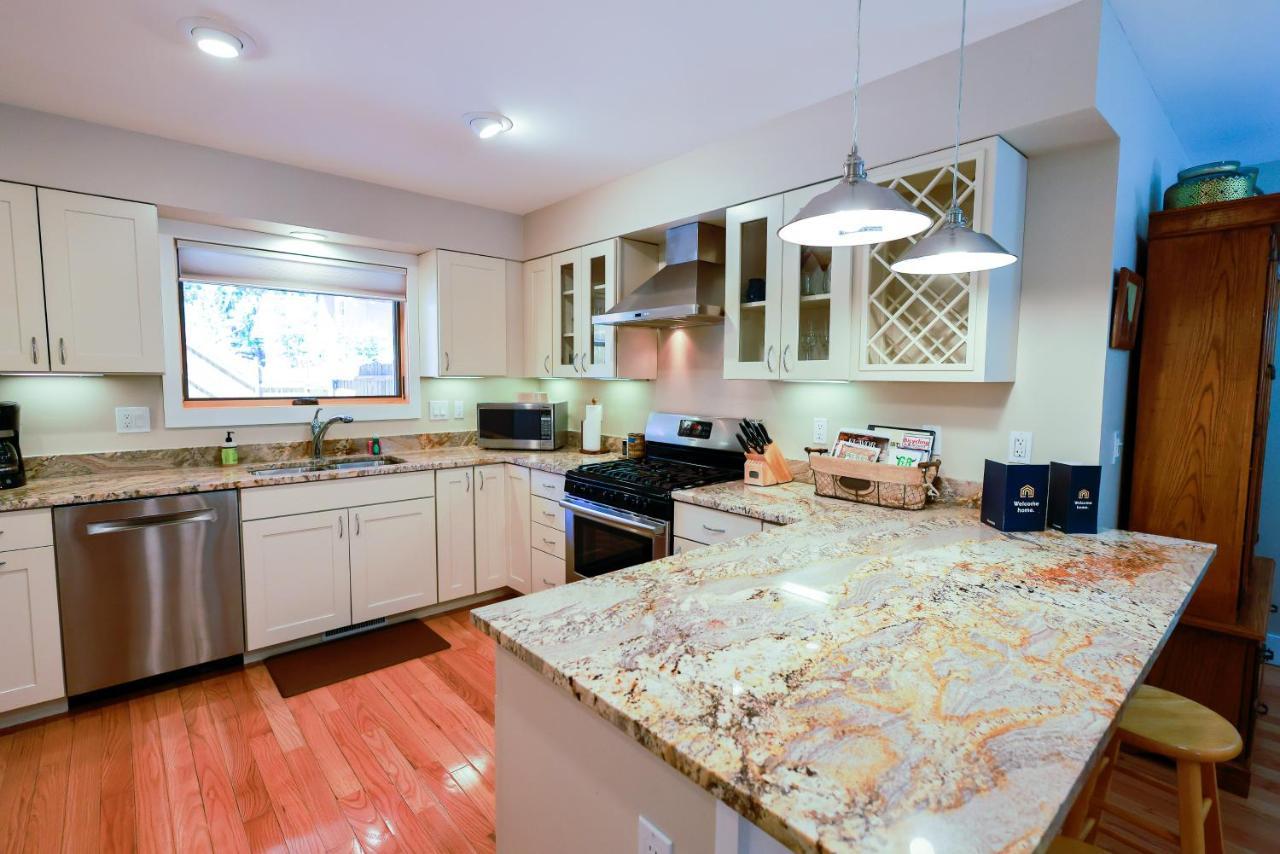 Deluxe Townhome Holiday home Durango