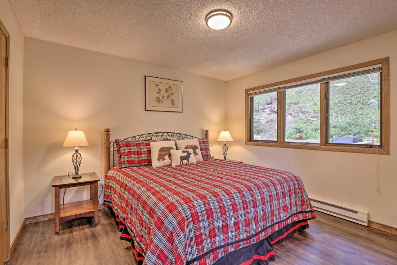 Townhome With Shuttle Walk To Lift Holiday home