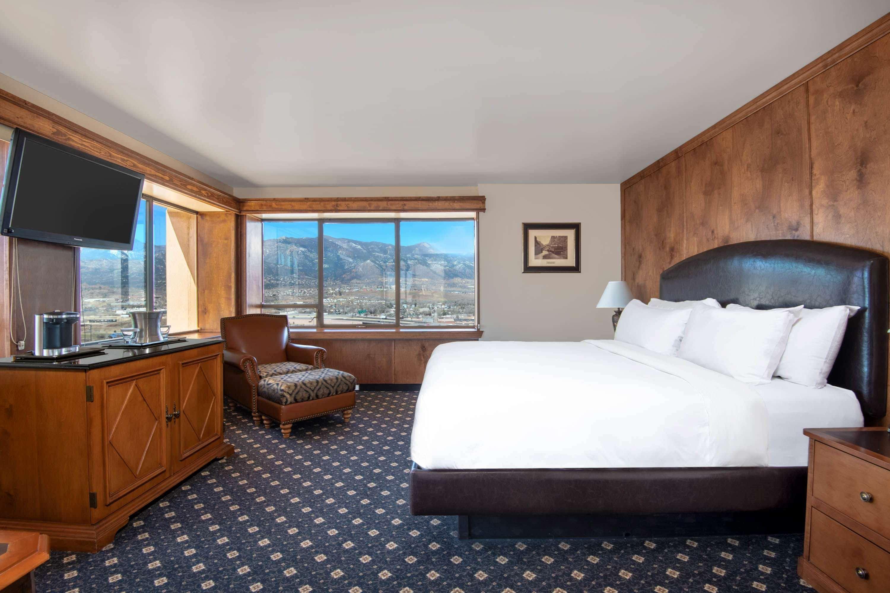 The Antlers, A Wyndham