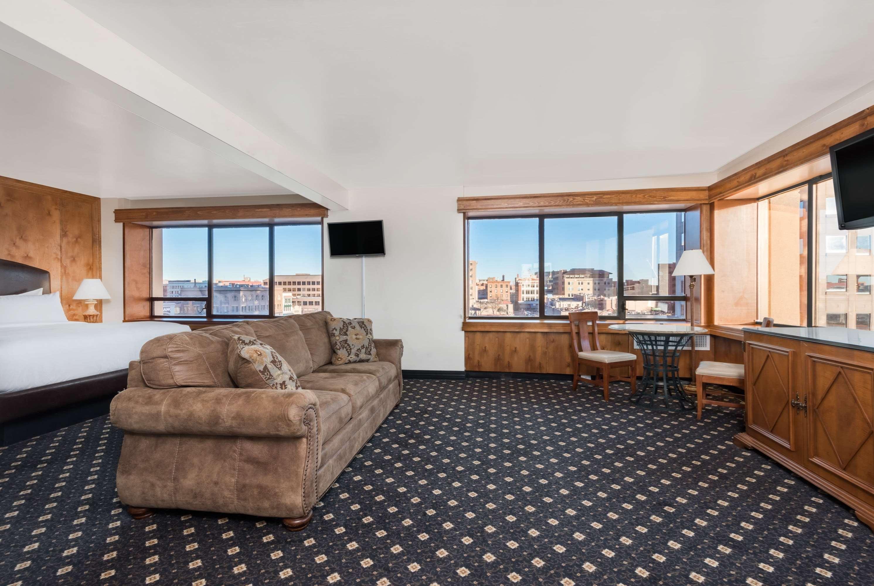 The Antlers, A Wyndham Hotel