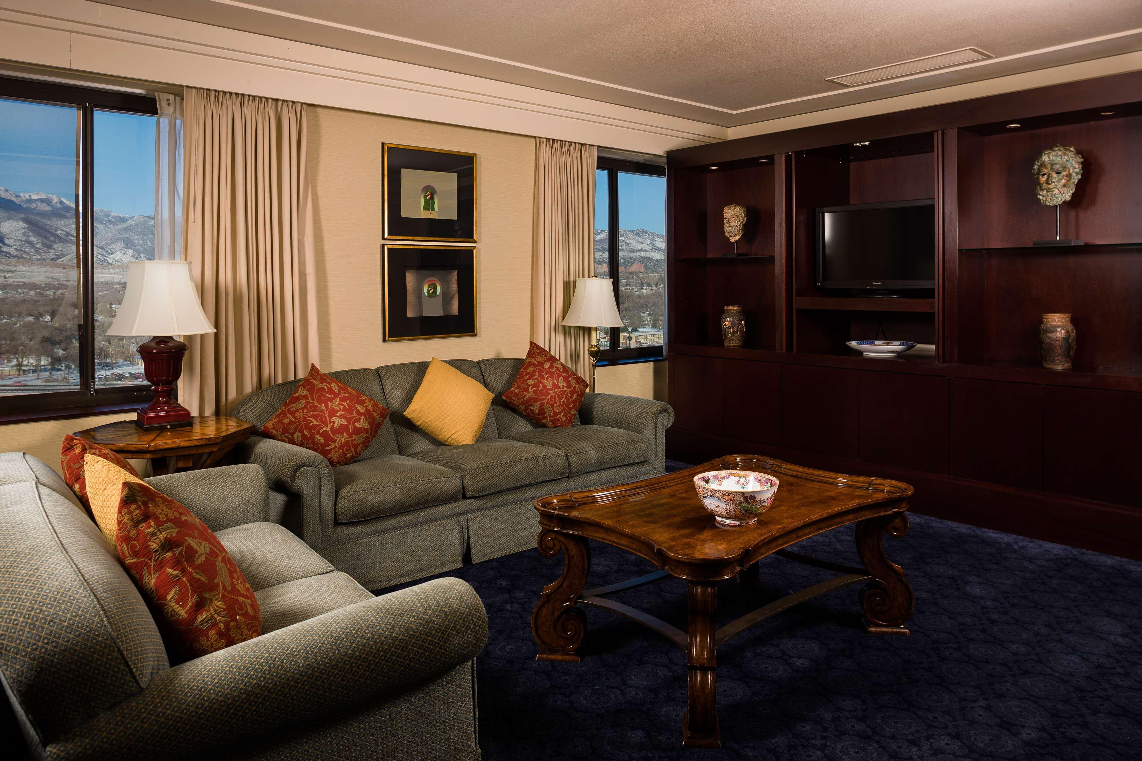 The Antlers, A Wyndham Hotel 4*