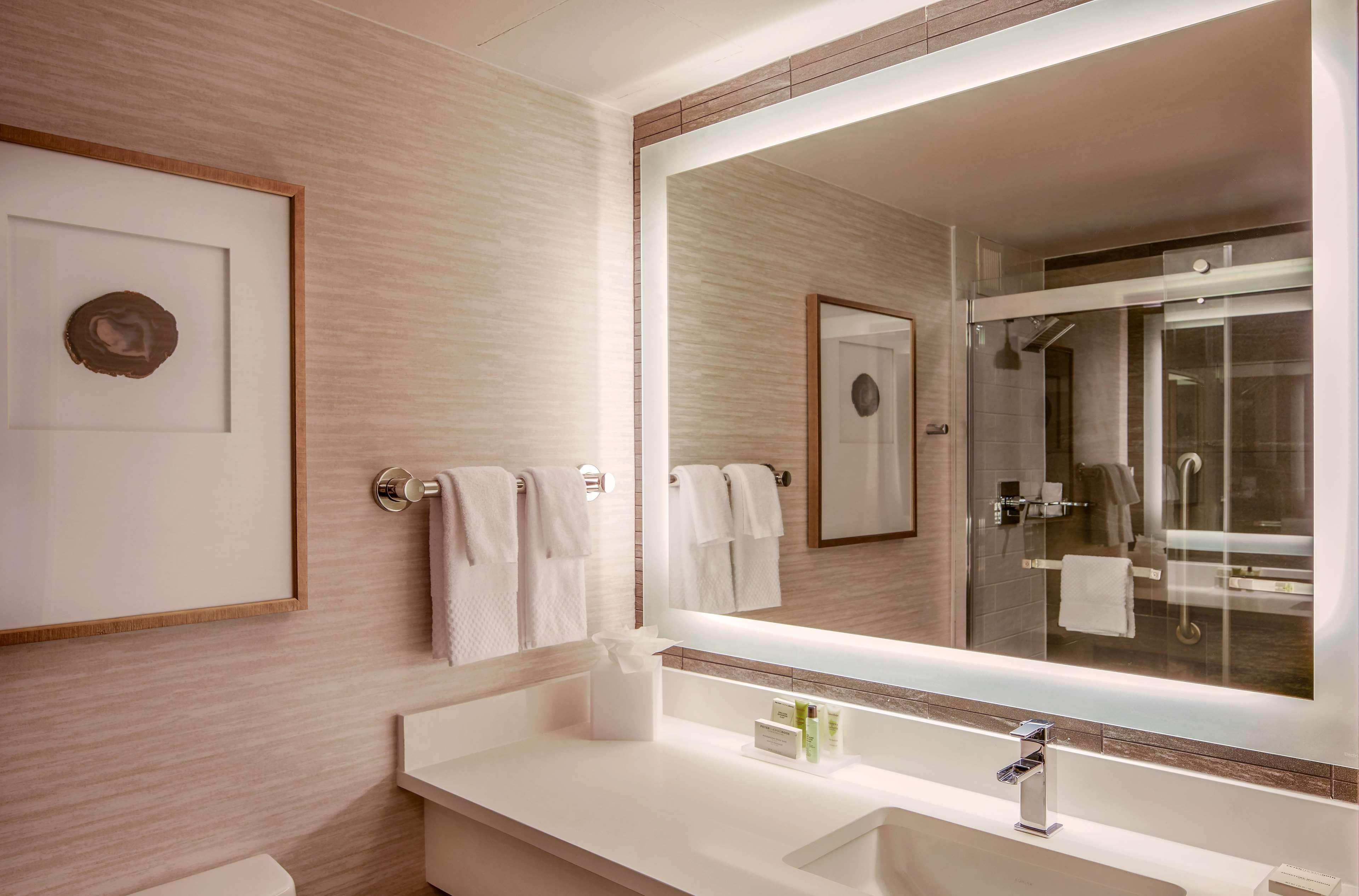 Hotel Hilton Center 4*