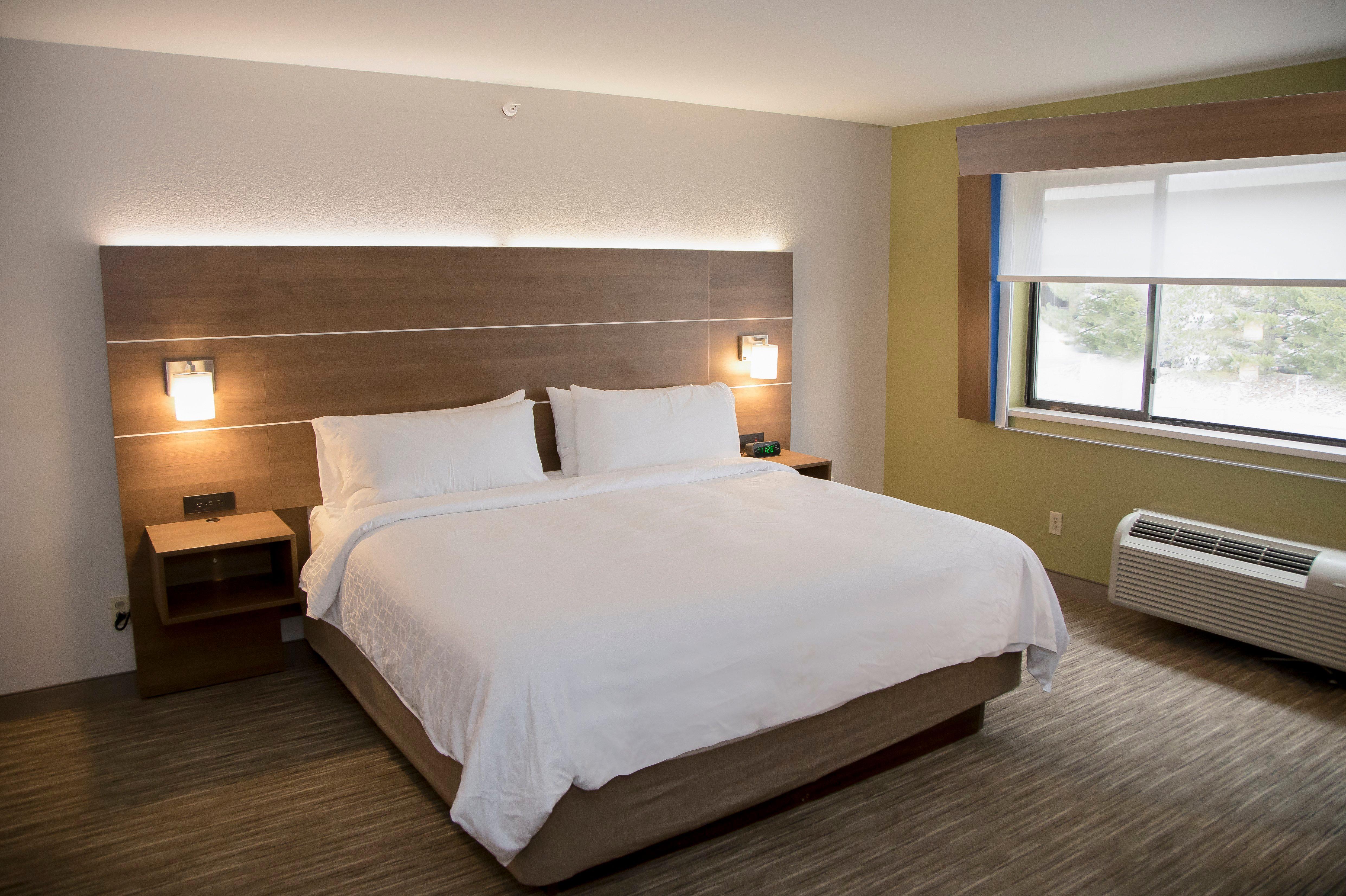 Hotel Holiday Express & North By Ihg Colorado Springs