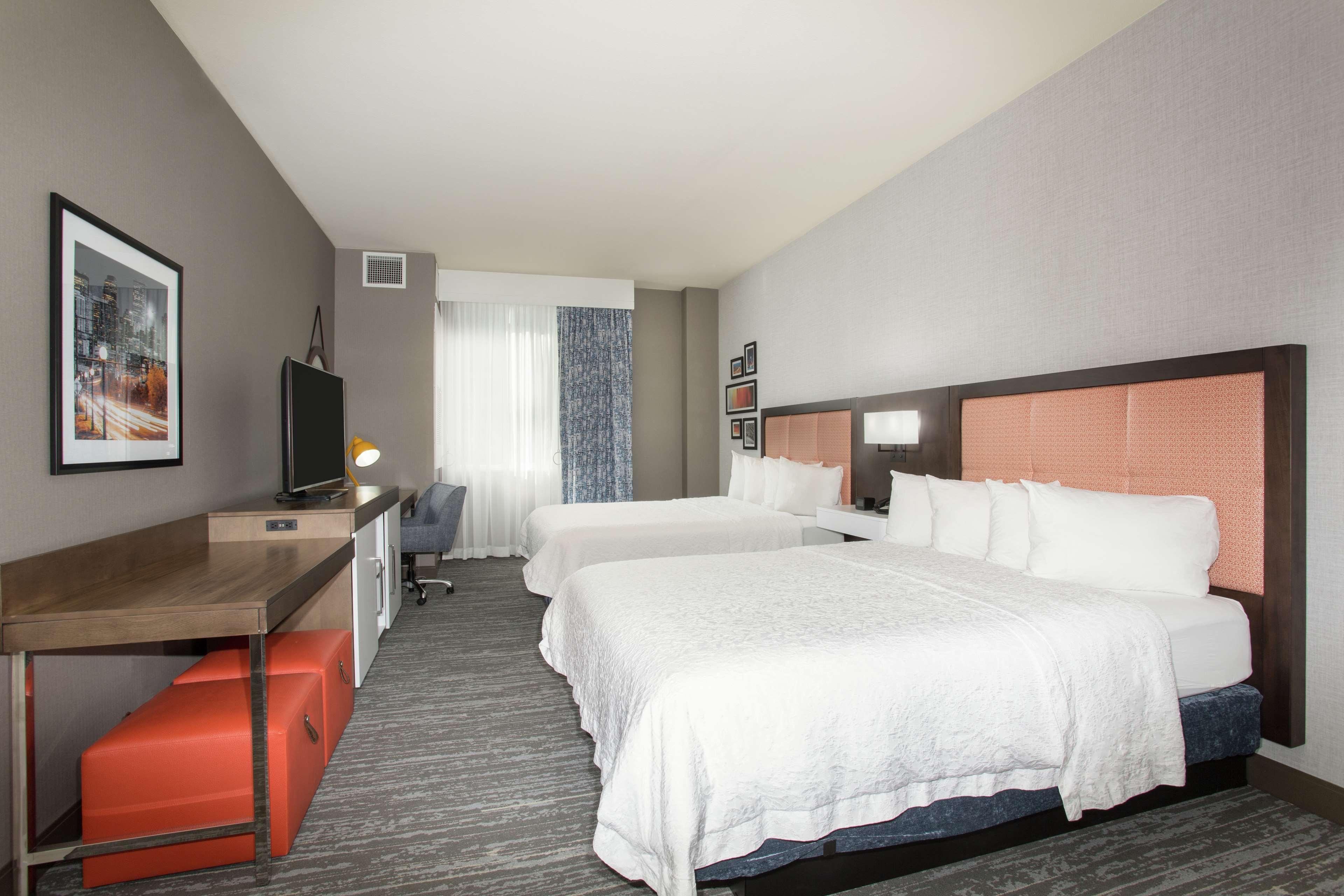 Hampton & Denver-downtown 3*