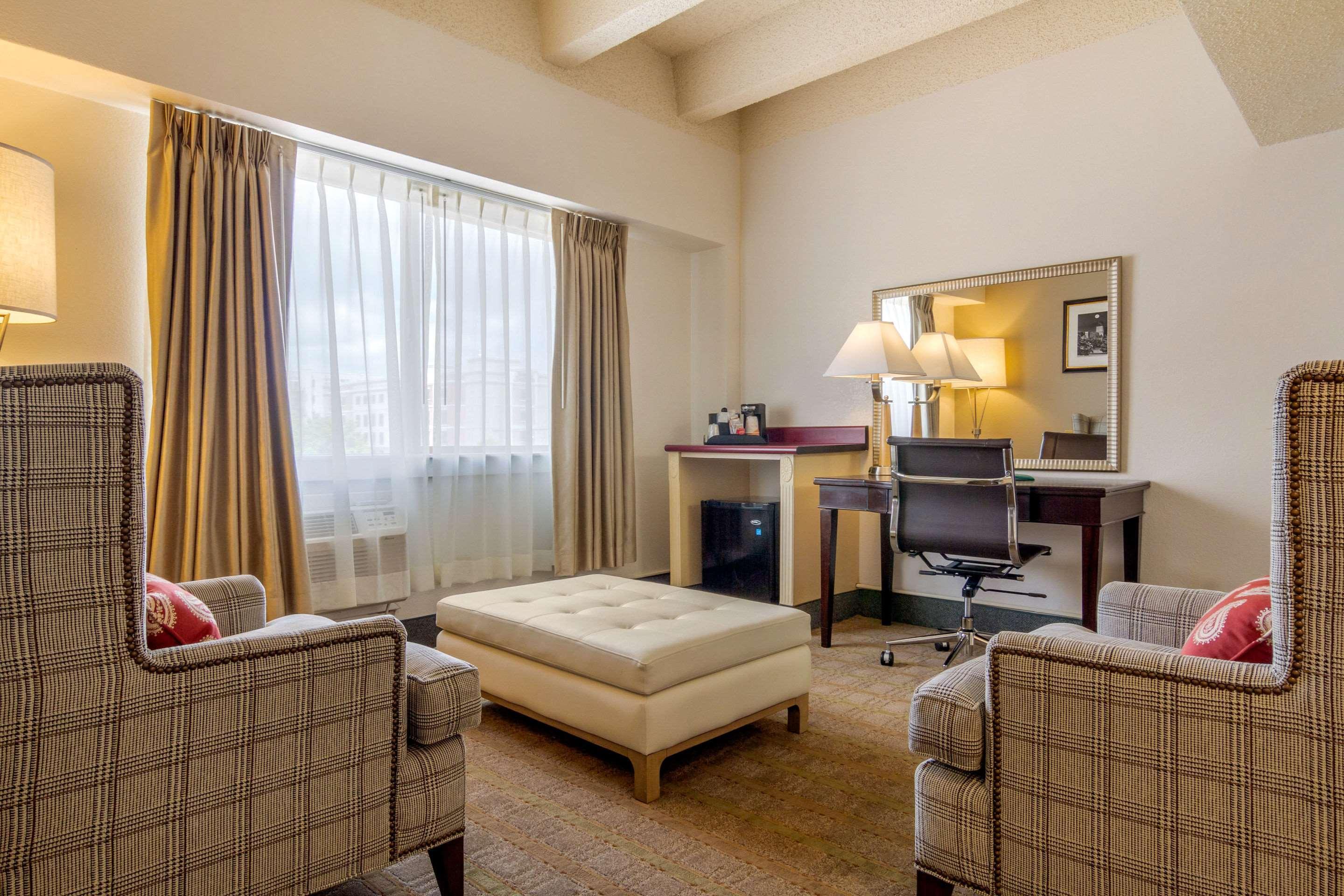 Budget Downtown Hotel