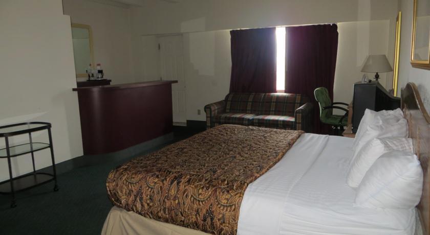 Budget Downtown Hotel