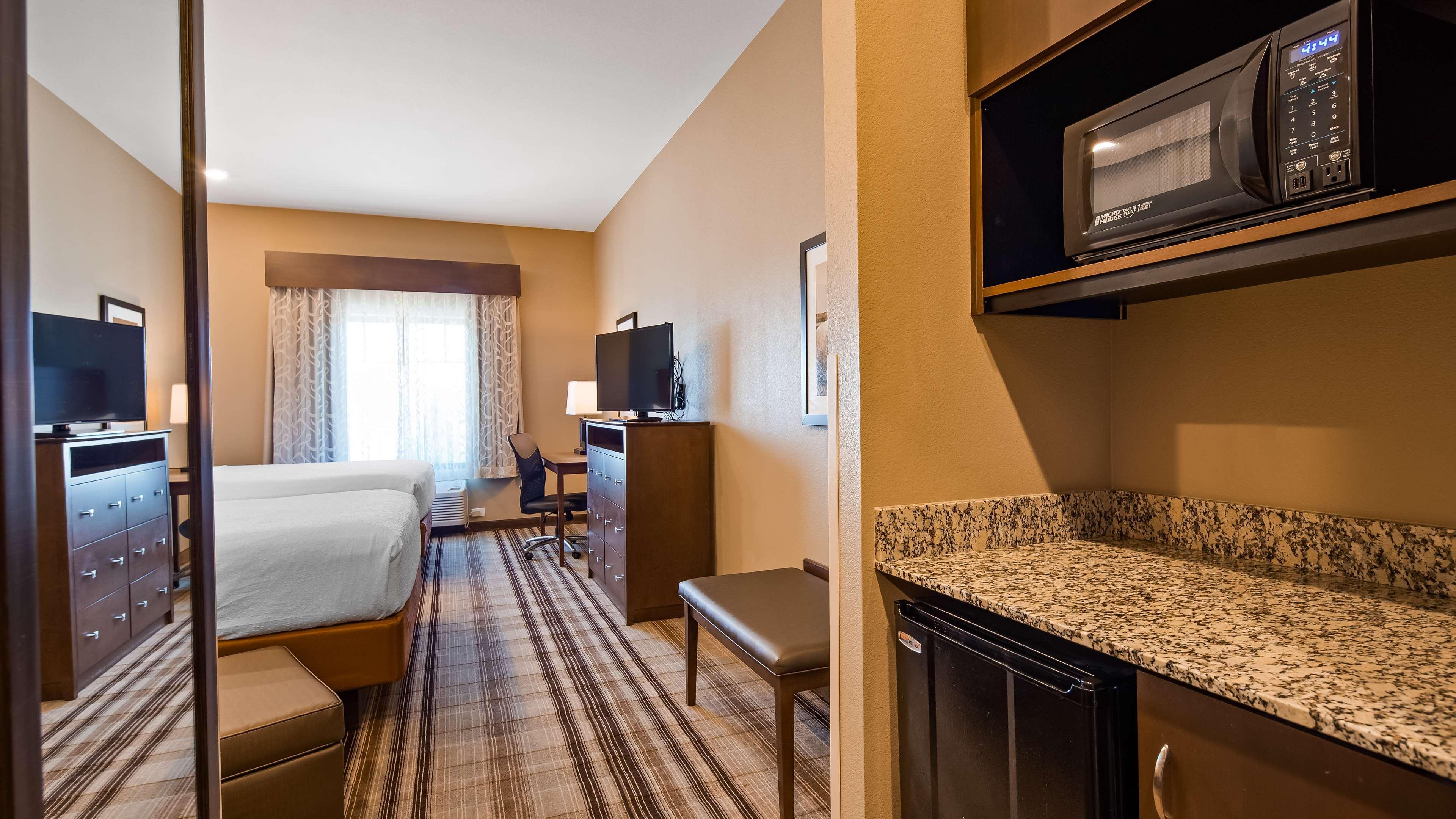 Best Western Plus Overland