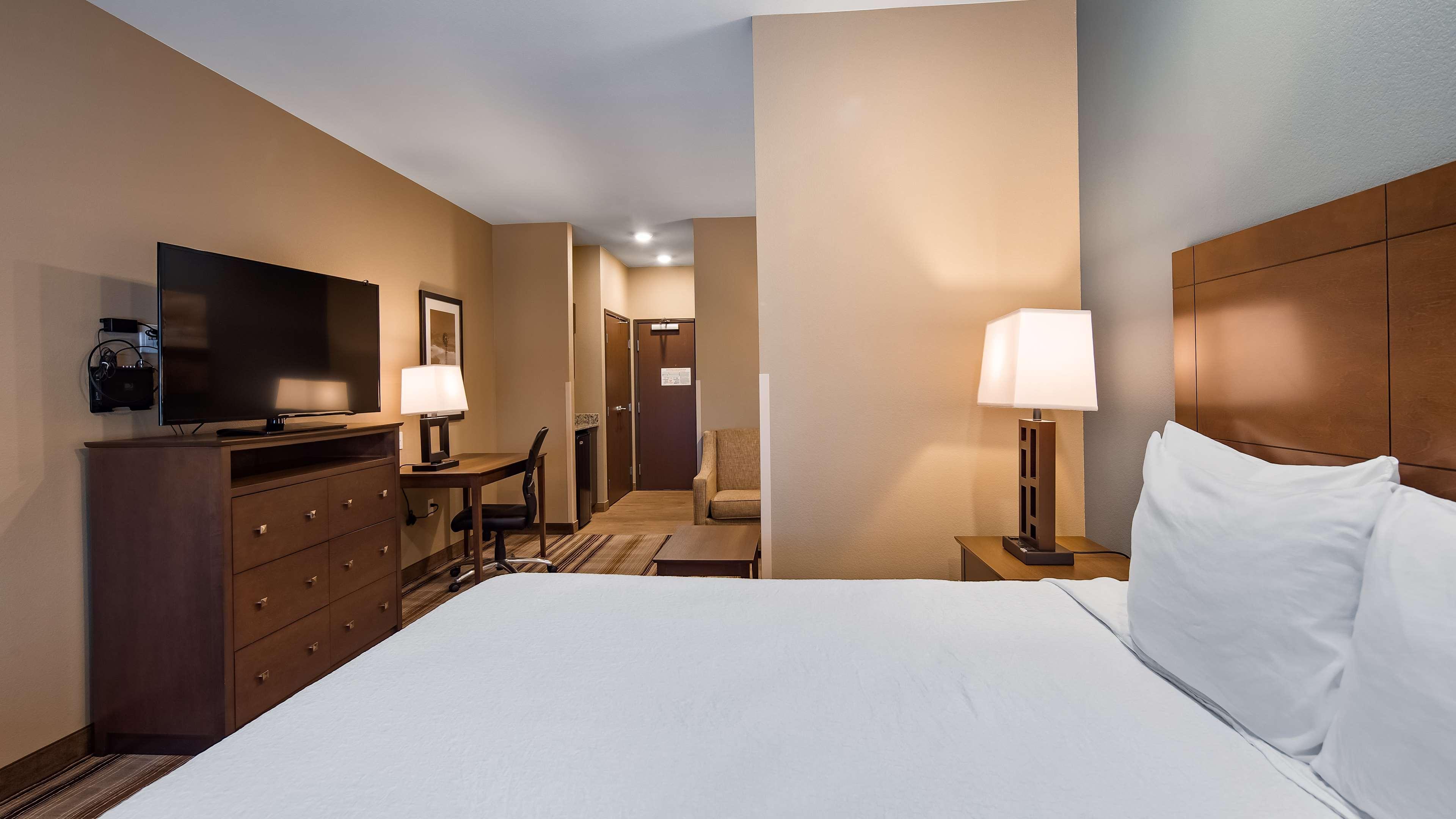 Best Western Plus Overland