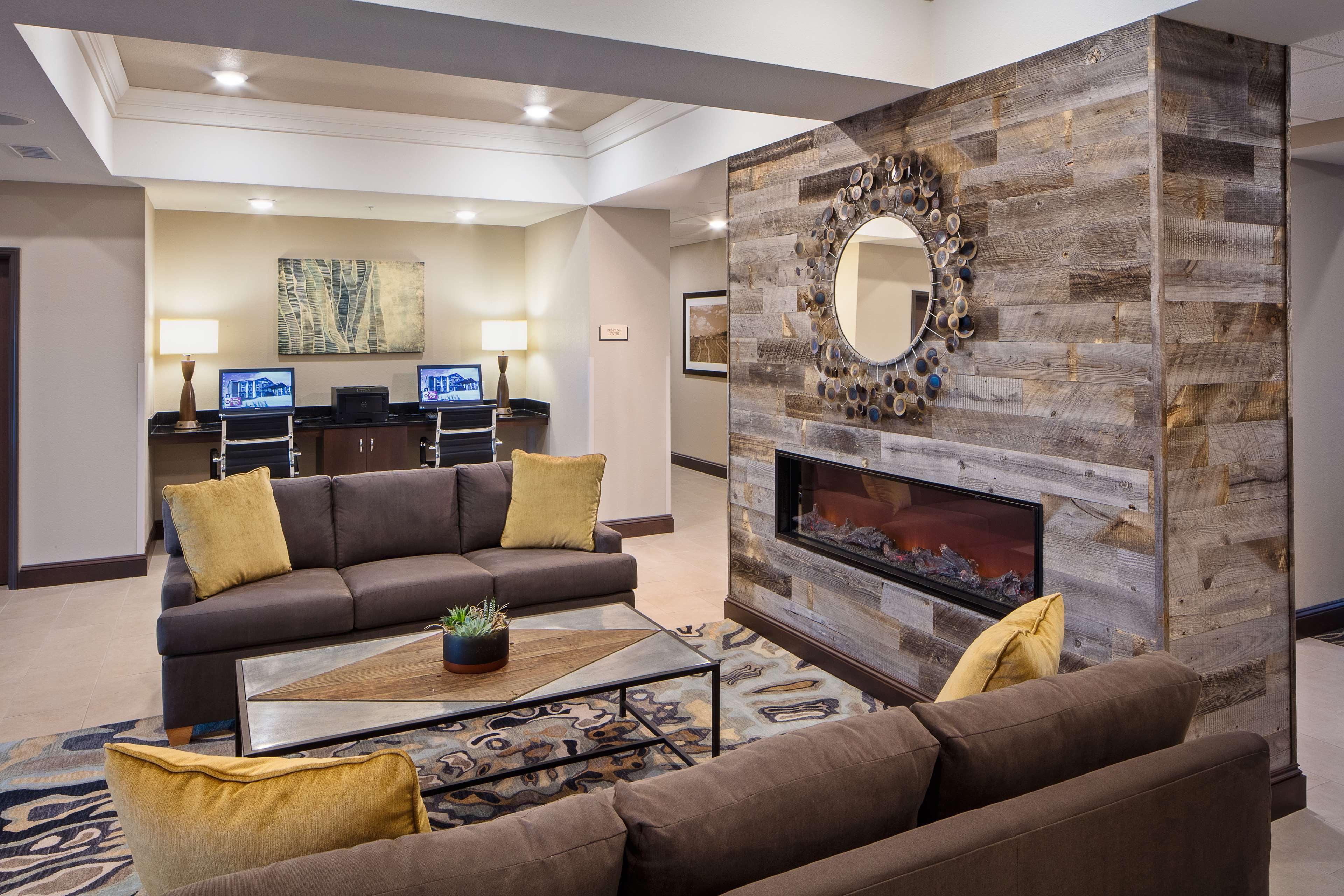Best Western Plus Overland